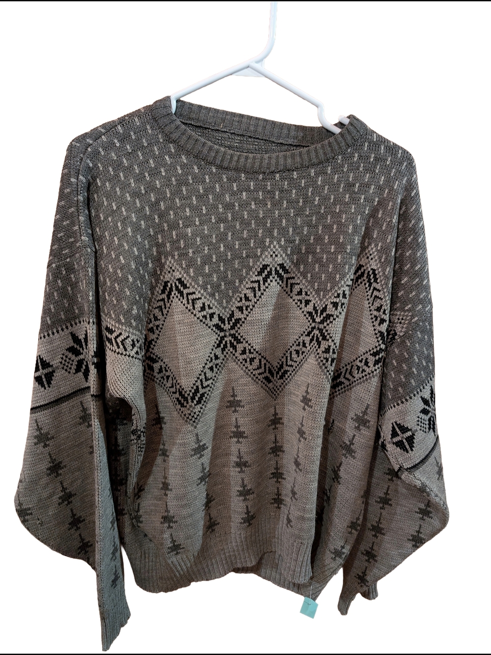 Cozy Patterned Crewneck Sweater - Gray